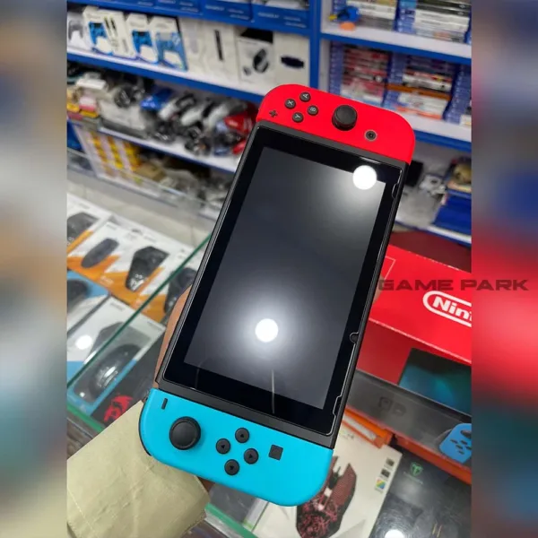Nintendo Switch Used Red Blue